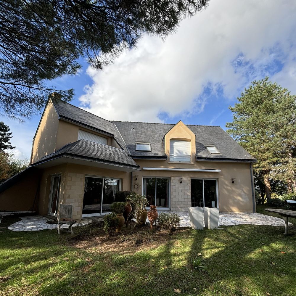 Hydrofuge Toiture Angers - Maison
