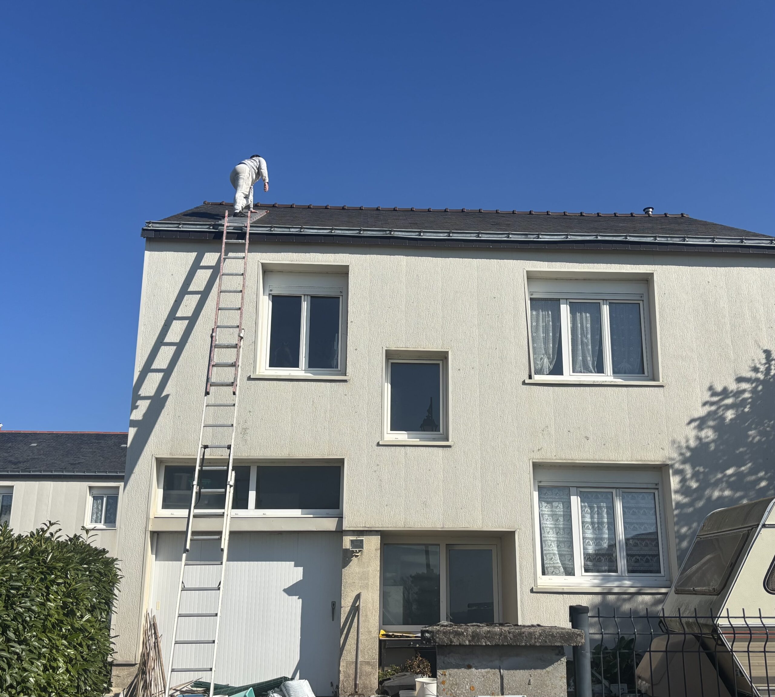 Couvreur à Saint-Germain-des-Prés - Maison - Toiture - Échelle
